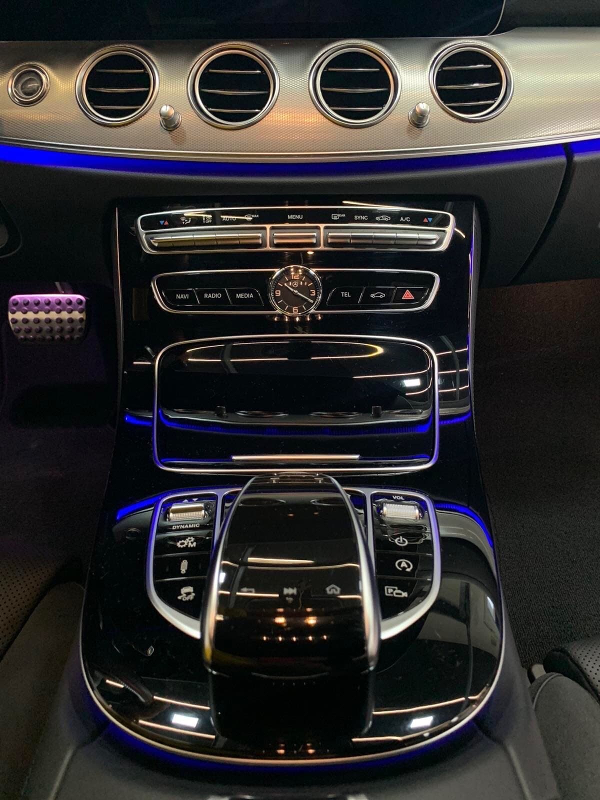 Detaljno ciscenje enterijera krpama Arhont detailing