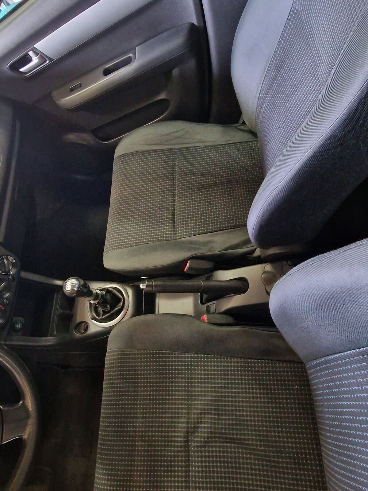 Standardno usisavanje Arhont detailing